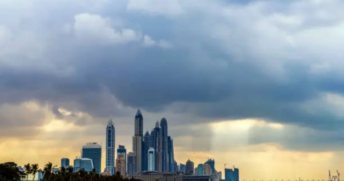 آب و هوای دبی: بارندگی آخر هفته و کاهش دما پس از هفته‌ها گرمای شدید