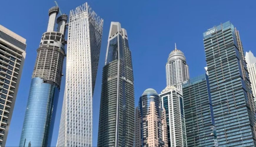 کاهش قیمت املاک در امارات متحده عربی در سال 2026: نکاتی که خریداران و مستاجران باید بدانند