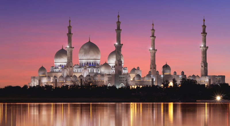 روشنایی دیبا در مسجد بزرگ شیخ زاید