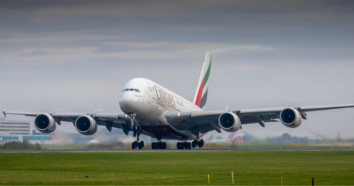 افزایش قیمت پروازهای تعطیلات امارات متحده عربی در دسامبر: بهترین زمان برای رزرو بلیط