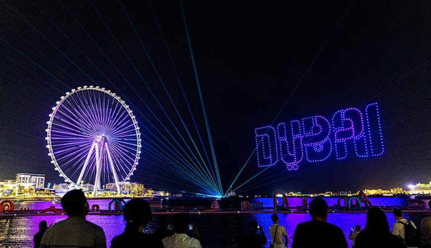 نمایش مشهور پهپادی دبی بازگشته است؛ هر شب 1000 پهپاد را تماشا کنید