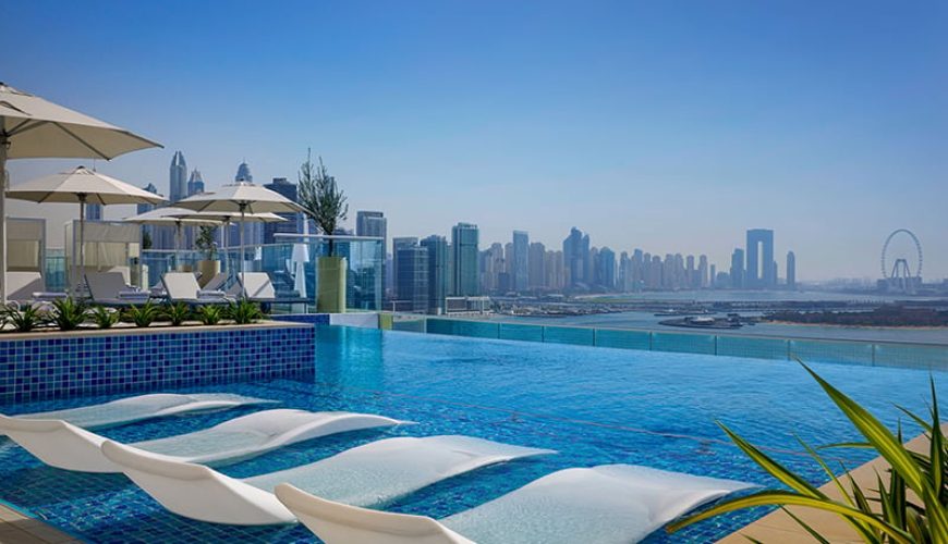 بهترین استخرهای روف‌تاپ در دبی که هم‌اکنون باید در آنها شنا کنید