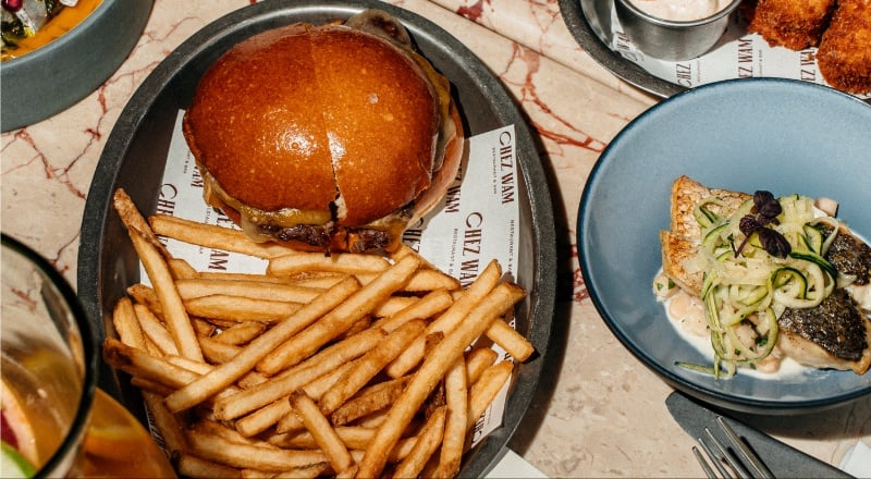 اعتیاد جدید یکشنبه شما: برانچ در Chez Wam در The Palm