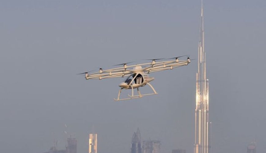 دبی با نخستین آزمایش تاکسی هوایی سرنشین‌دار خود اوج می‌گیرد