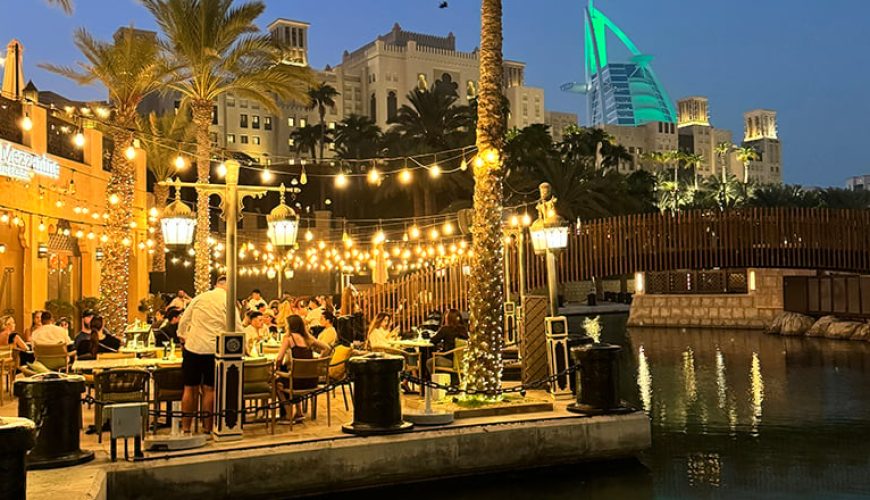 غذاهای دلپذیر و آرامش‌بخش در Mezzanine Bar & Kitchen: نقد رستوران